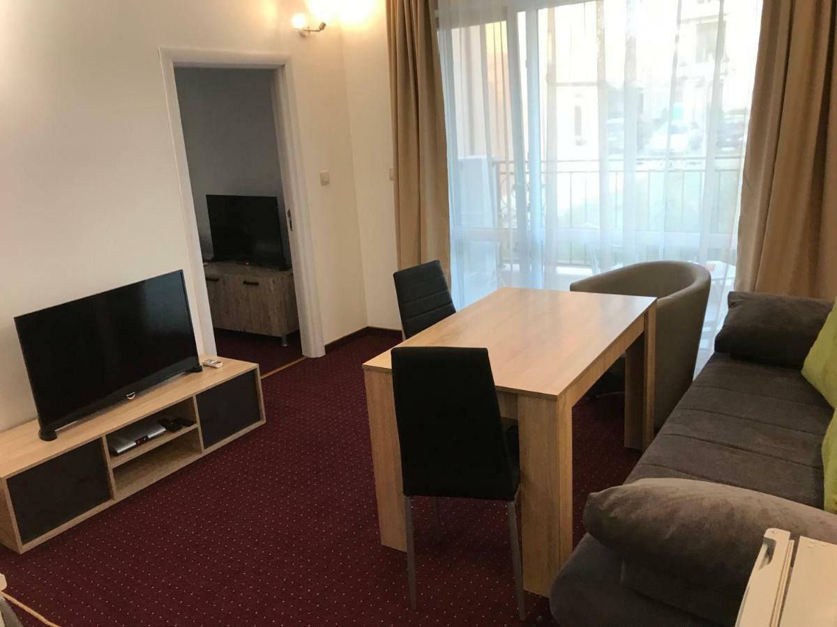 אובזור Guest House Theona מראה חיצוני תמונה