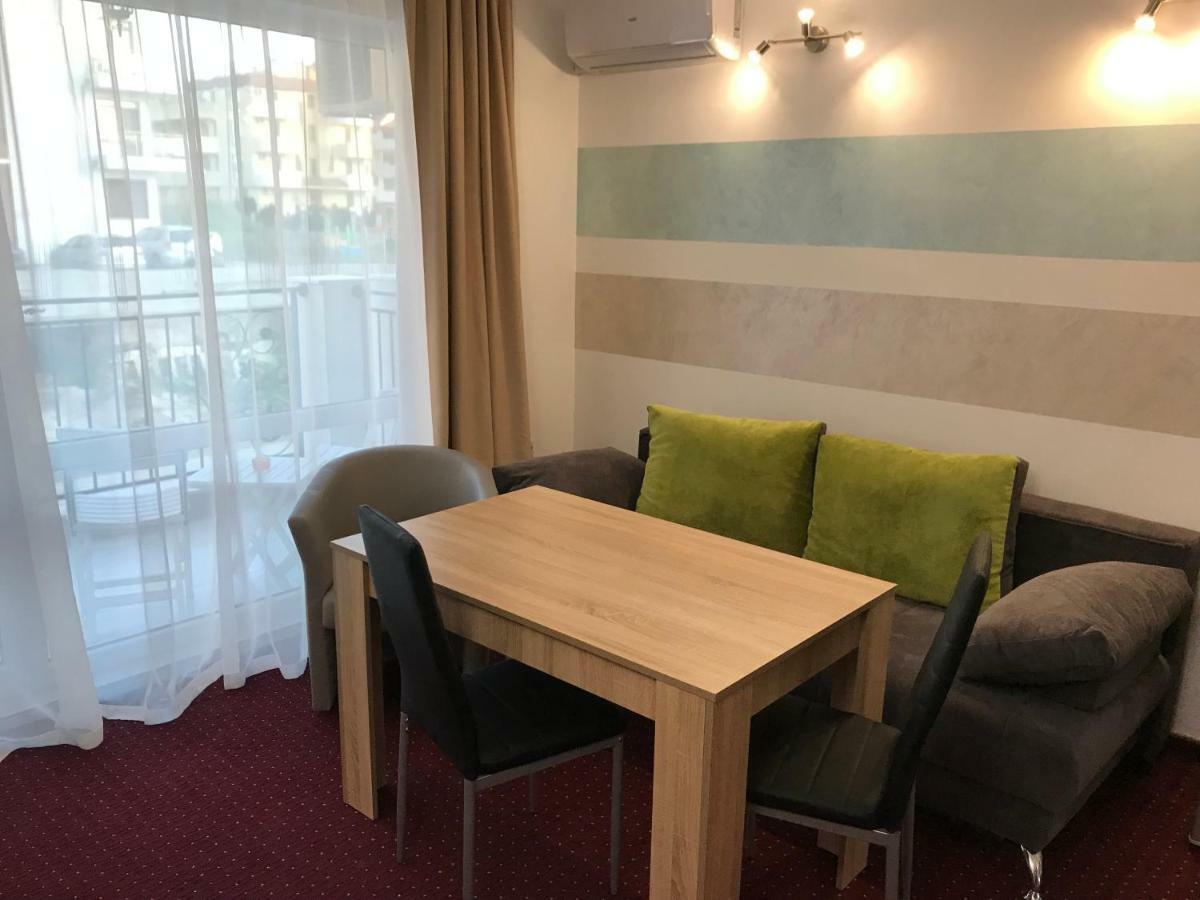 אובזור Guest House Theona מראה חיצוני תמונה