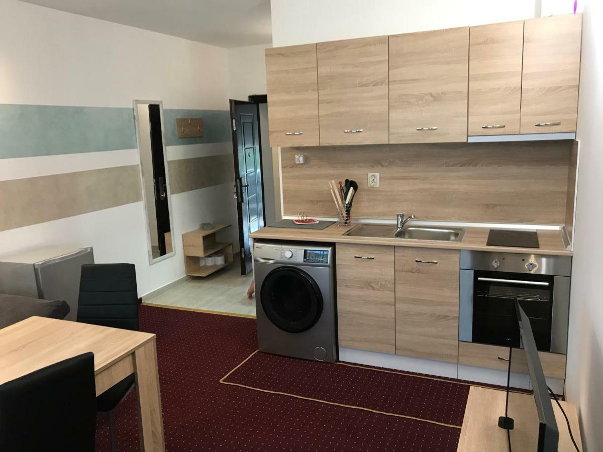 אובזור Guest House Theona מראה חיצוני תמונה