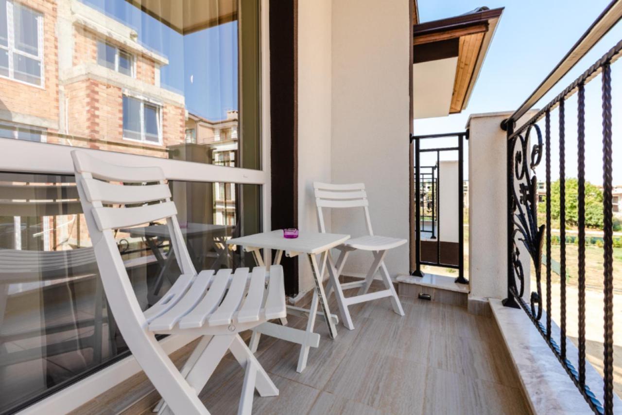 אובזור Guest House Theona מראה חיצוני תמונה