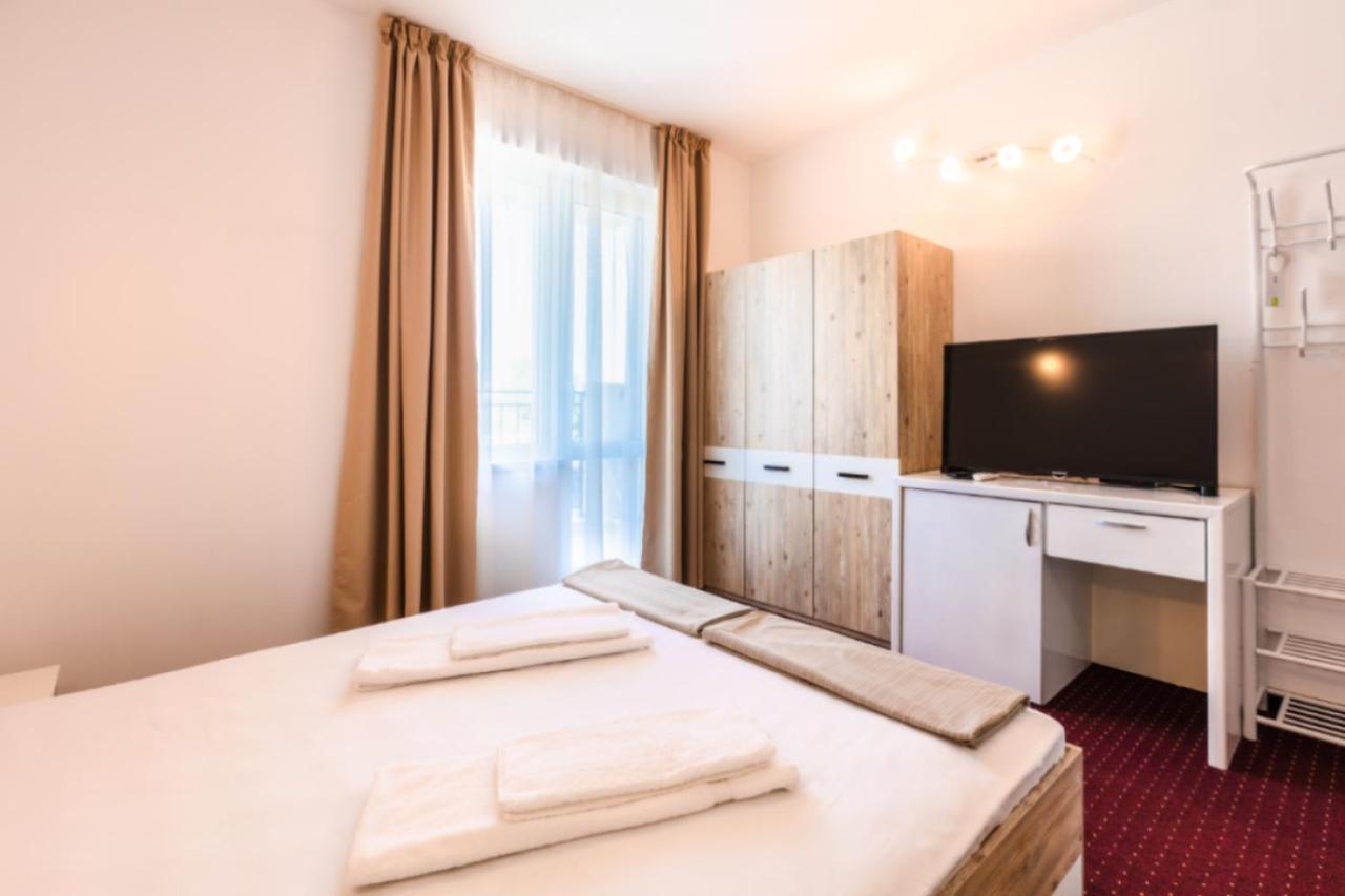 אובזור Guest House Theona מראה חיצוני תמונה