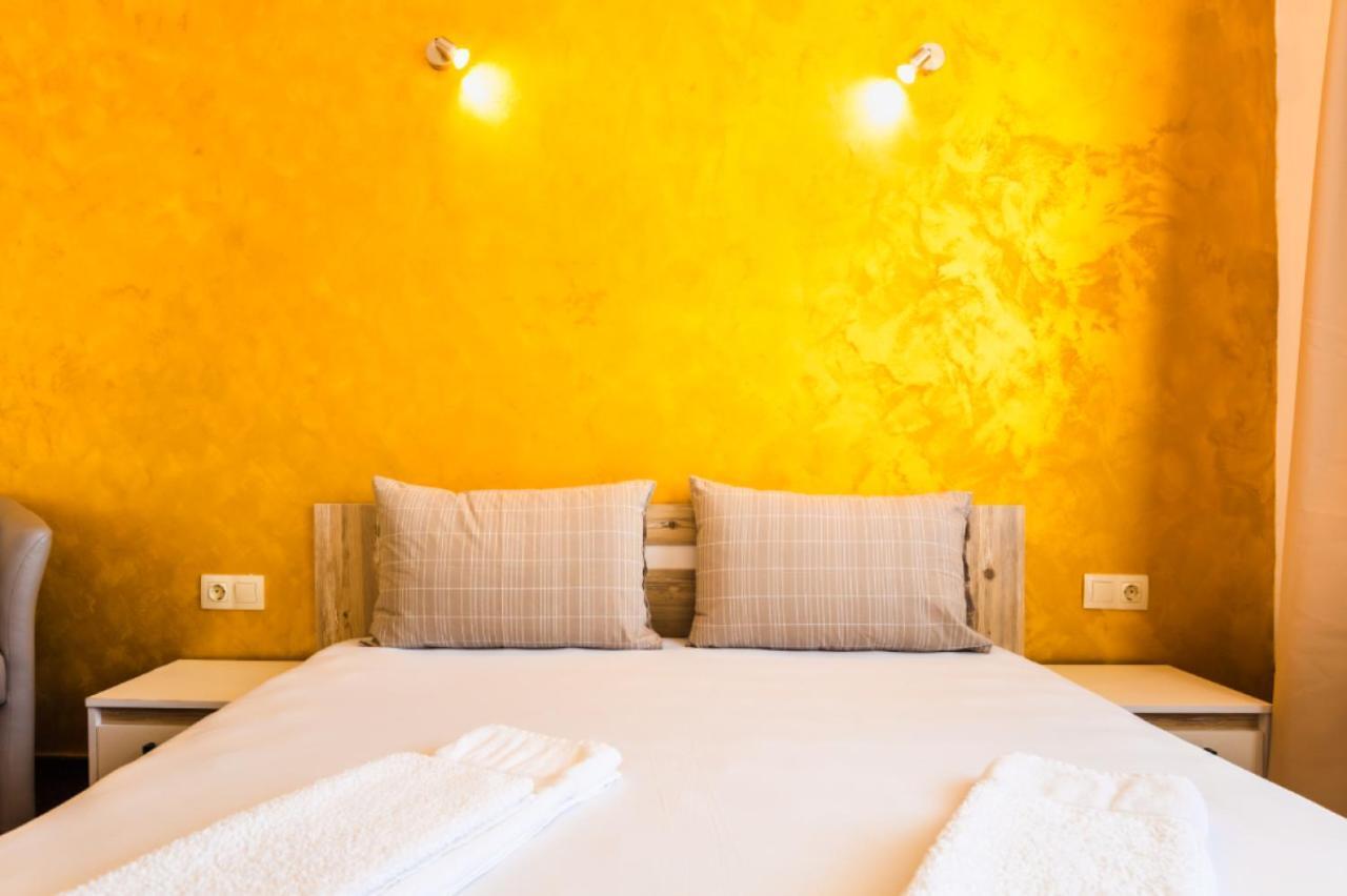 אובזור Guest House Theona מראה חיצוני תמונה