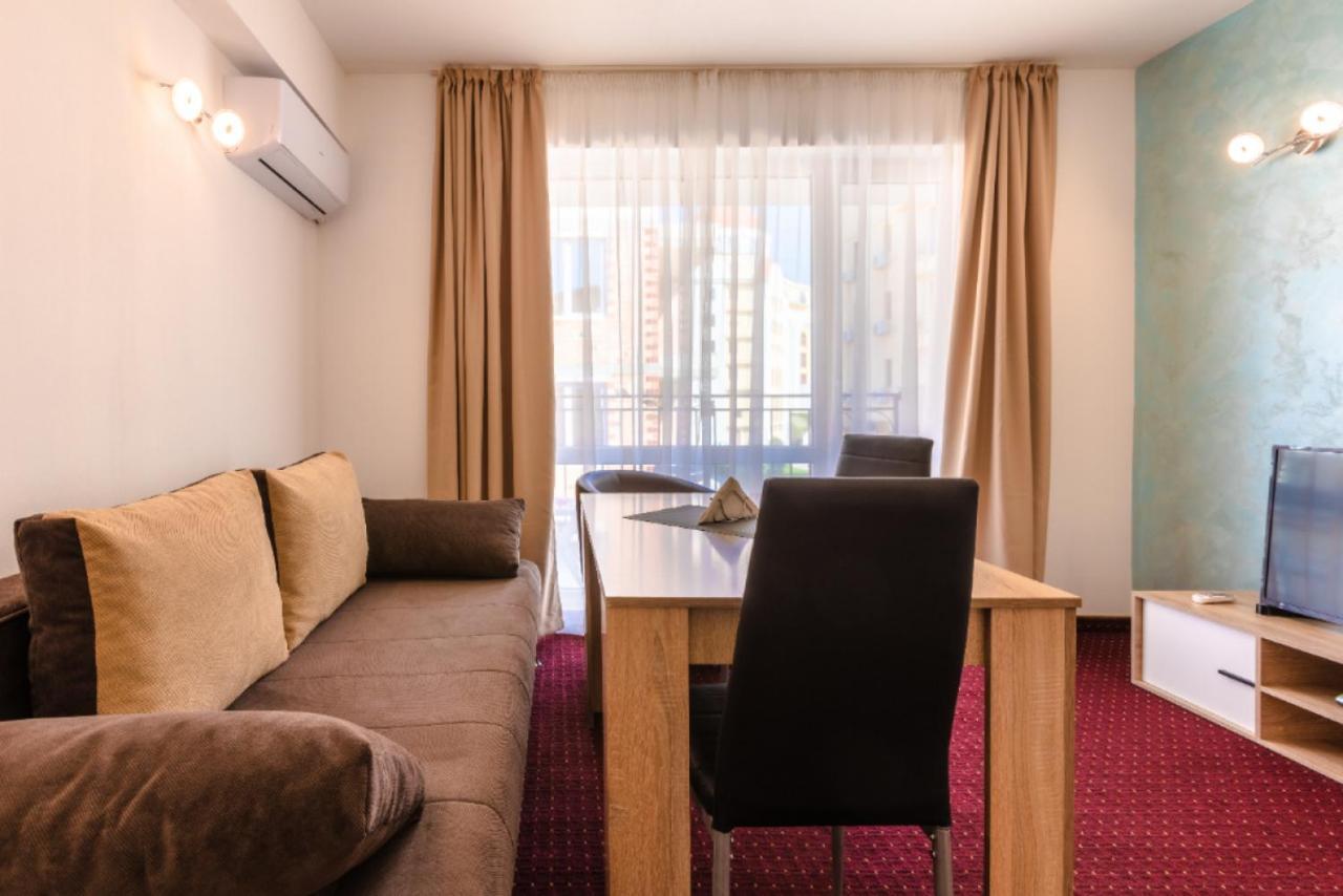 אובזור Guest House Theona מראה חיצוני תמונה