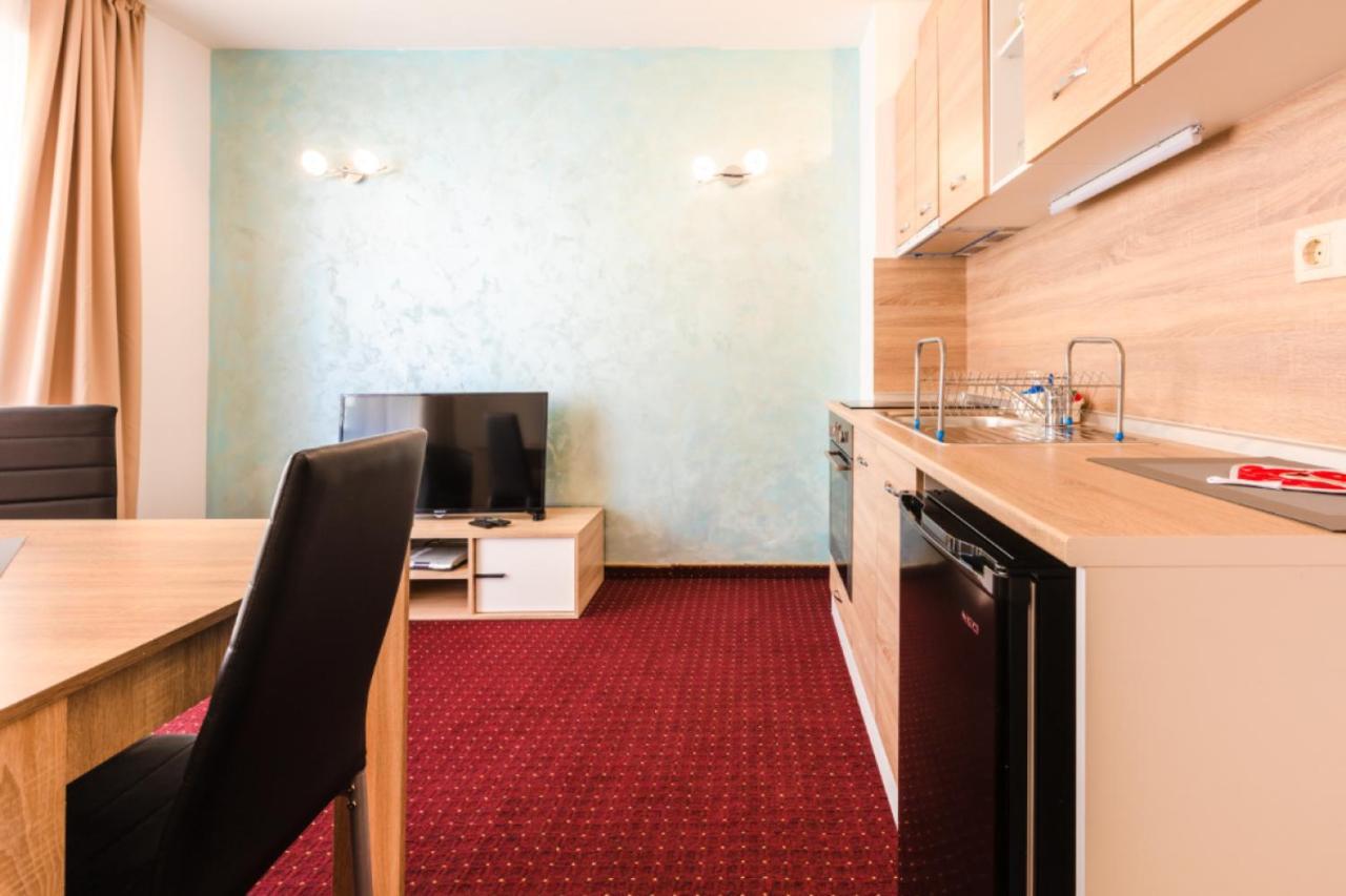 אובזור Guest House Theona מראה חיצוני תמונה