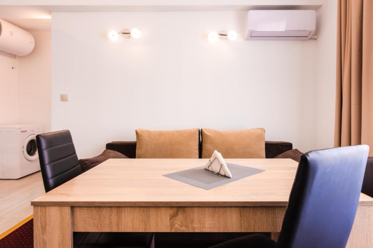 אובזור Guest House Theona מראה חיצוני תמונה