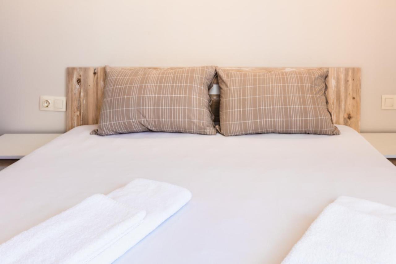 אובזור Guest House Theona מראה חיצוני תמונה